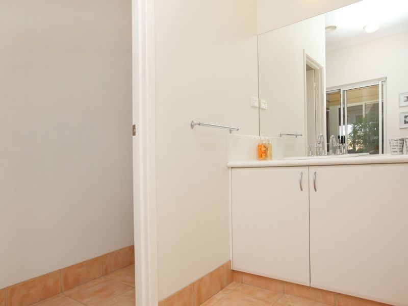 5 Morgan Place, Queanbeyan NSW 2620