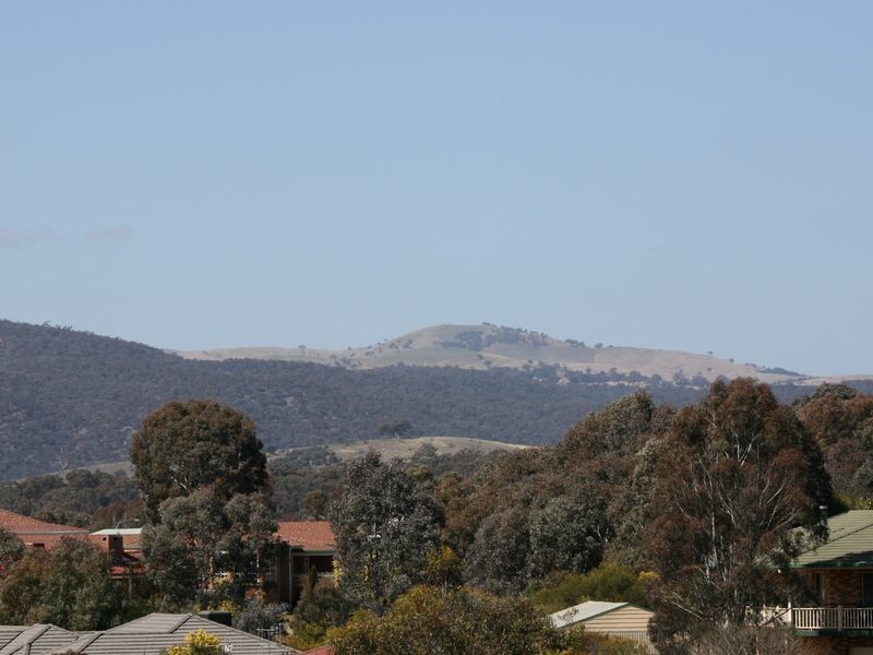 5 Morgan Place, Queanbeyan NSW 2620