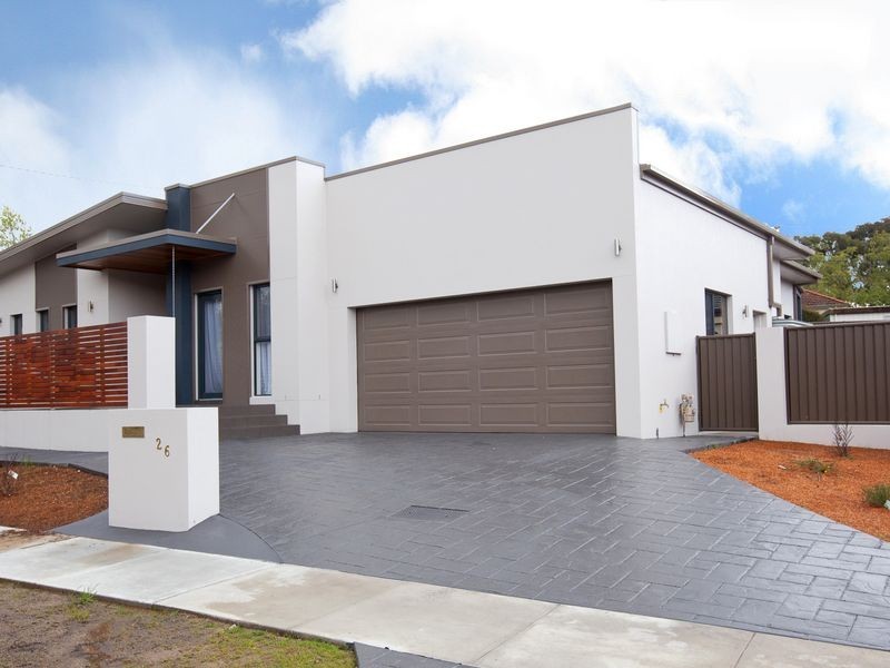 26 Gormanston Crescent, Deakin ACT 2600