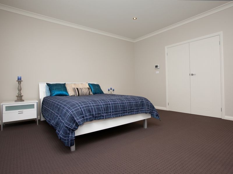 26 Gormanston Crescent, Deakin ACT 2600