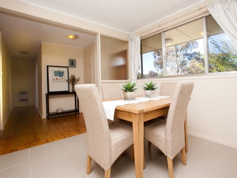 7 Sutton Place, Farrer ACT 2607