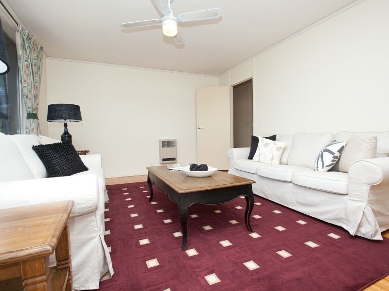 7 Sutton Place, Farrer ACT 2607