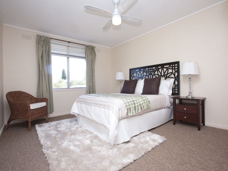 7 Sutton Place, Farrer ACT 2607