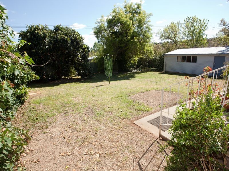 7 Sutton Place, Farrer ACT 2607