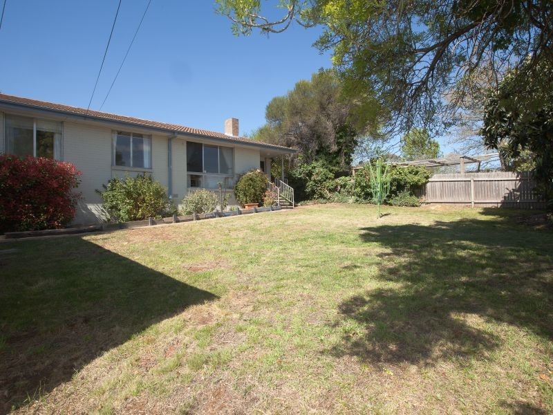 7 Sutton Place, Farrer ACT 2607