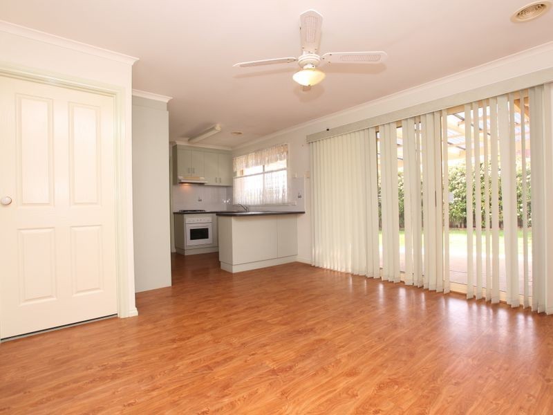 2 Ingham Place, Conder ACT 2906