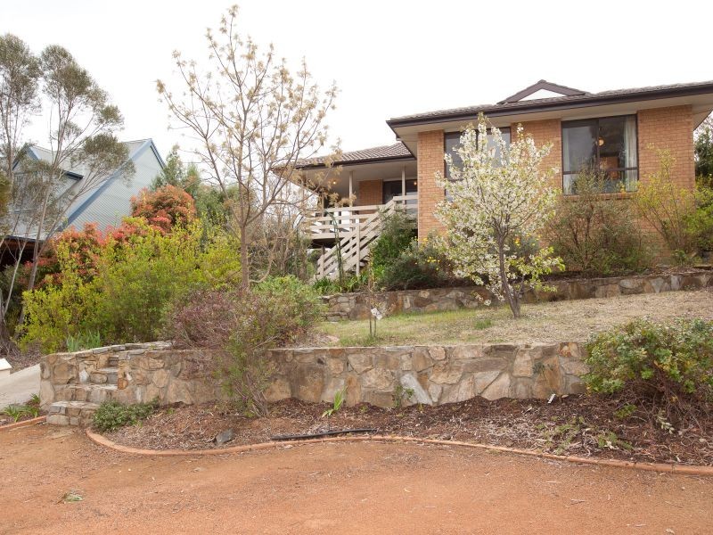 33 Burtt Crescent, Calwell ACT 2905