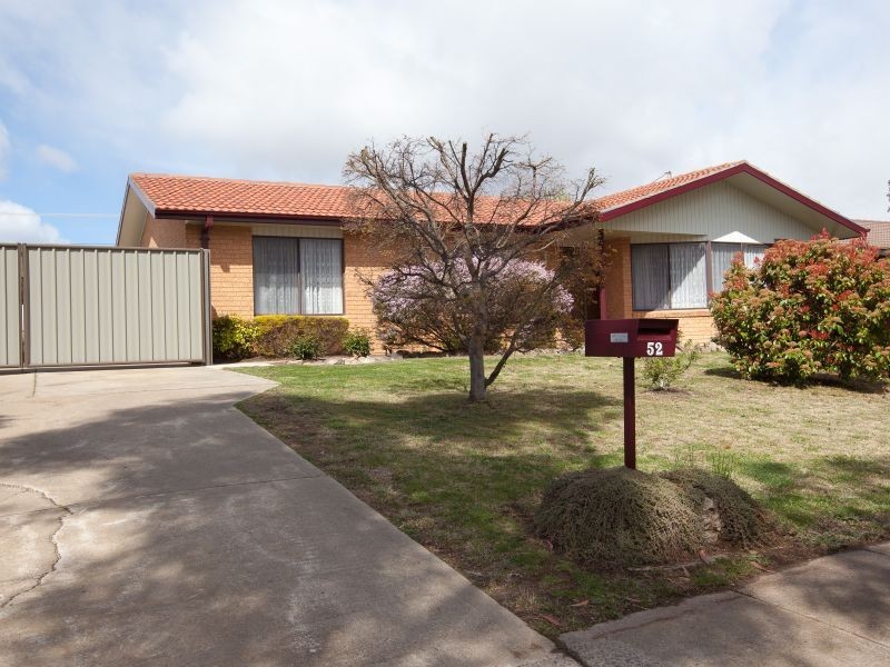 52 Heagney Crescent, Chisholm ACT 2905
