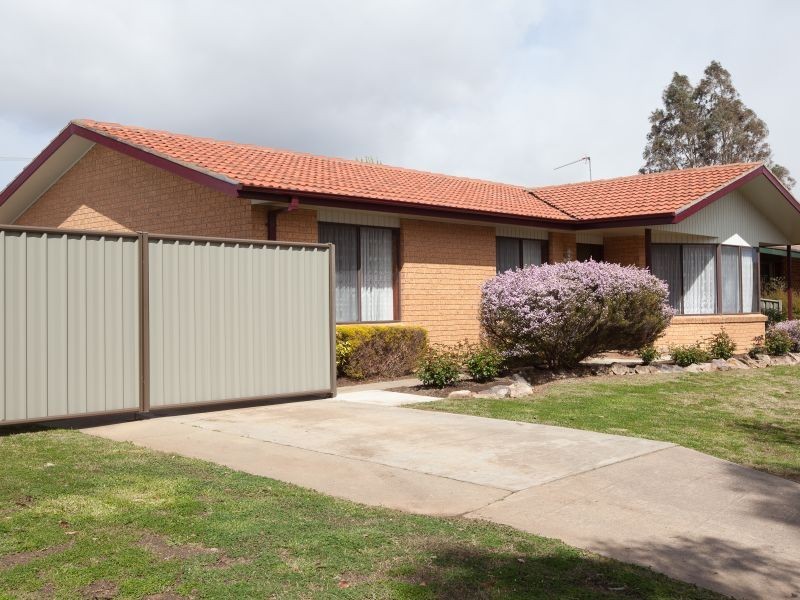 52 Heagney Crescent, Chisholm ACT 2905
