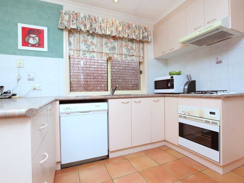 8 Plante Place, Conder ACT 2906