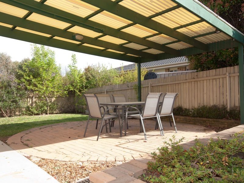 8 Plante Place, Conder ACT 2906