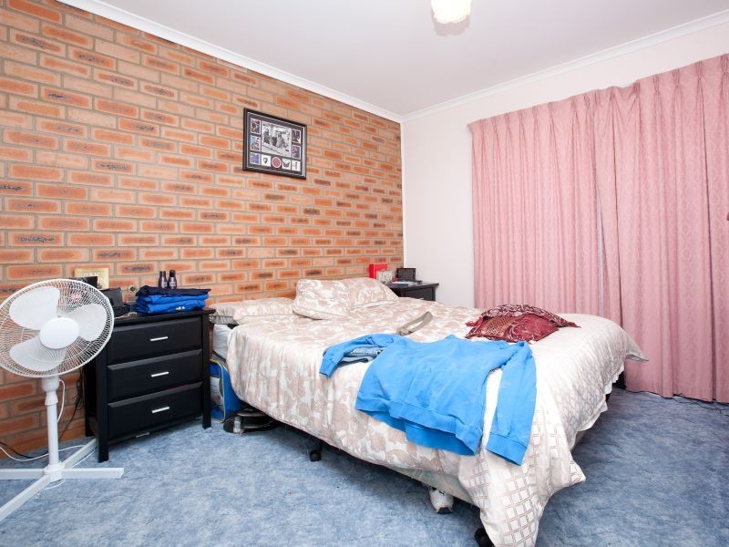 18/15 Scarfe Close, Gordon ACT 2906