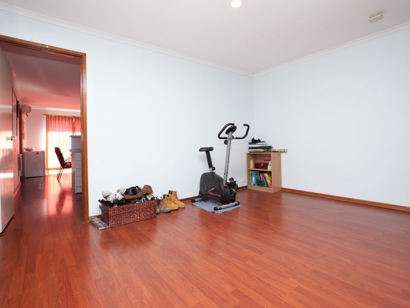 18/15 Scarfe Close, Gordon ACT 2906