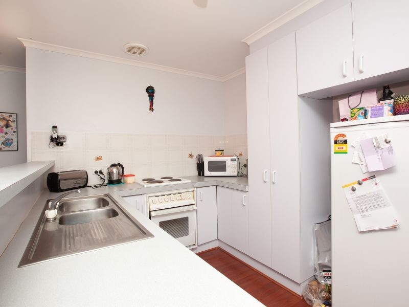 18/15 Scarfe Close, Gordon ACT 2906