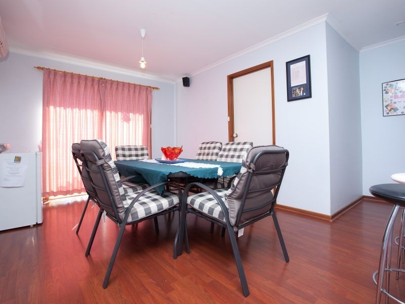 18/15 Scarfe Close, Gordon ACT 2906