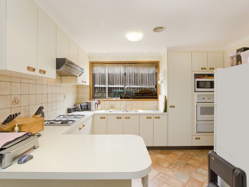 13 Andrew Crescent, Calwell ACT 2905