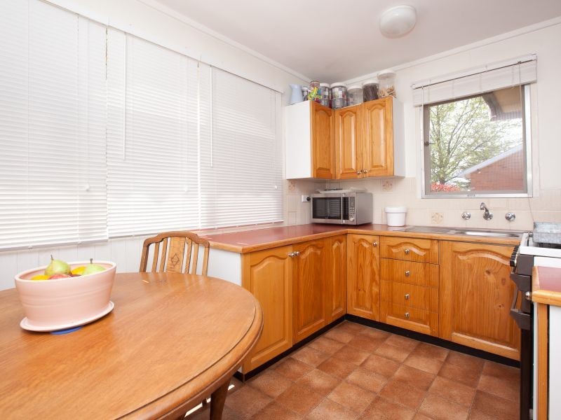 10 Peacock Place, Curtin ACT 2605