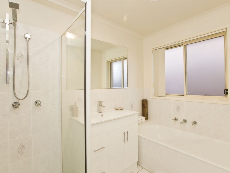 40 James Smith Circuit, Conder ACT 2906