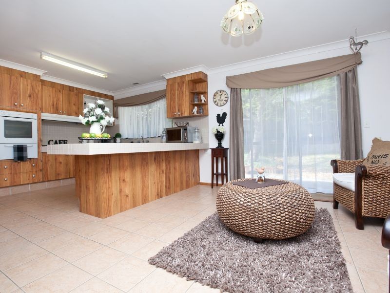 22 Gaunson Crescent, Wanniassa ACT 2903