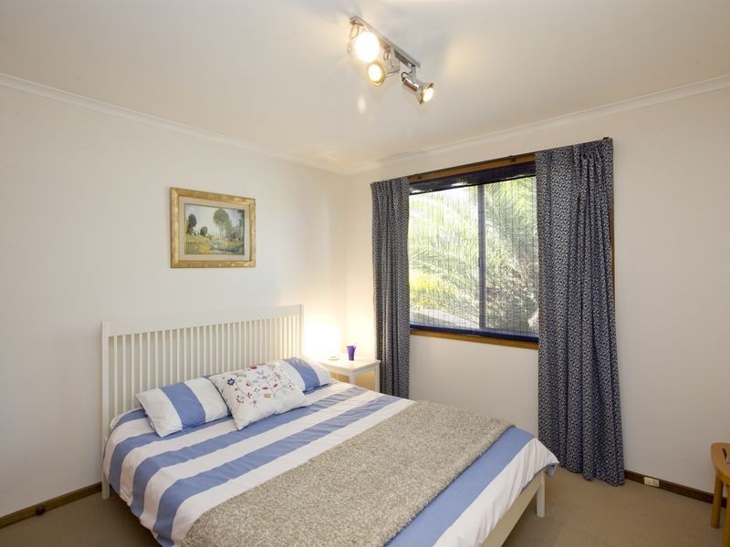 64 Streeton Drive, Rivett ACT 2611