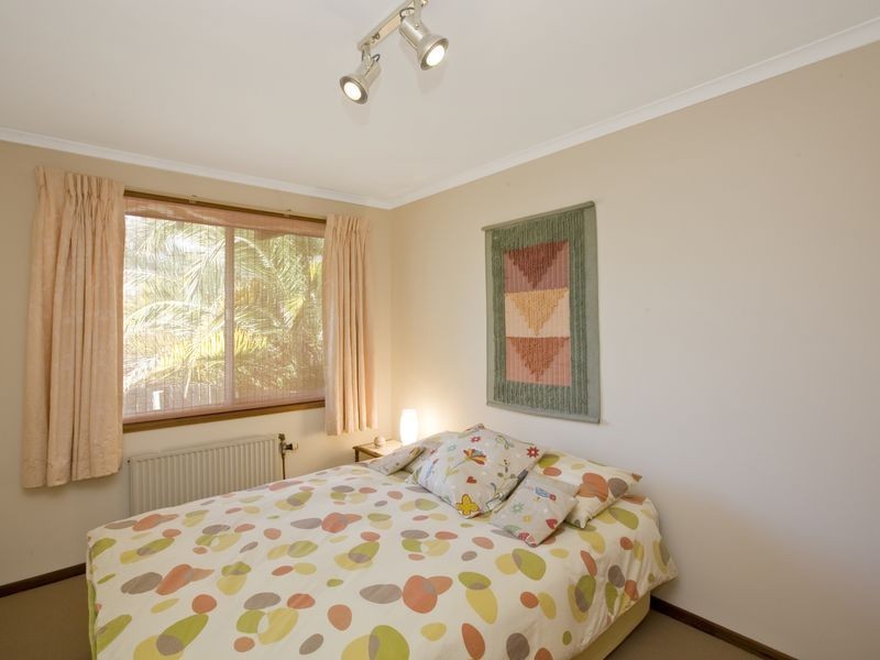 64 Streeton Drive, Rivett ACT 2611