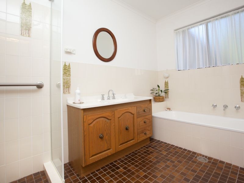 28 Lort Place, Chisholm ACT 2905