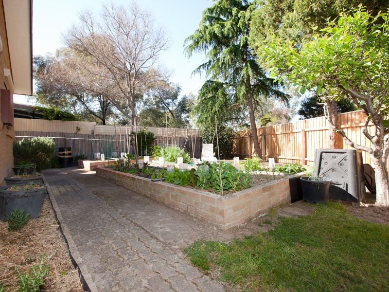 28 Lort Place, Chisholm ACT 2905