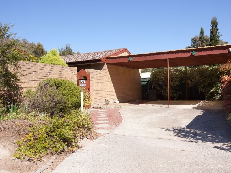 28 Lort Place, Chisholm ACT 2905