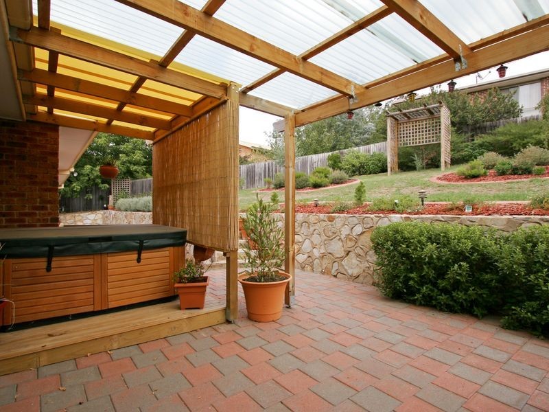 32 Myles Connell Crescent, Gordon ACT 2906