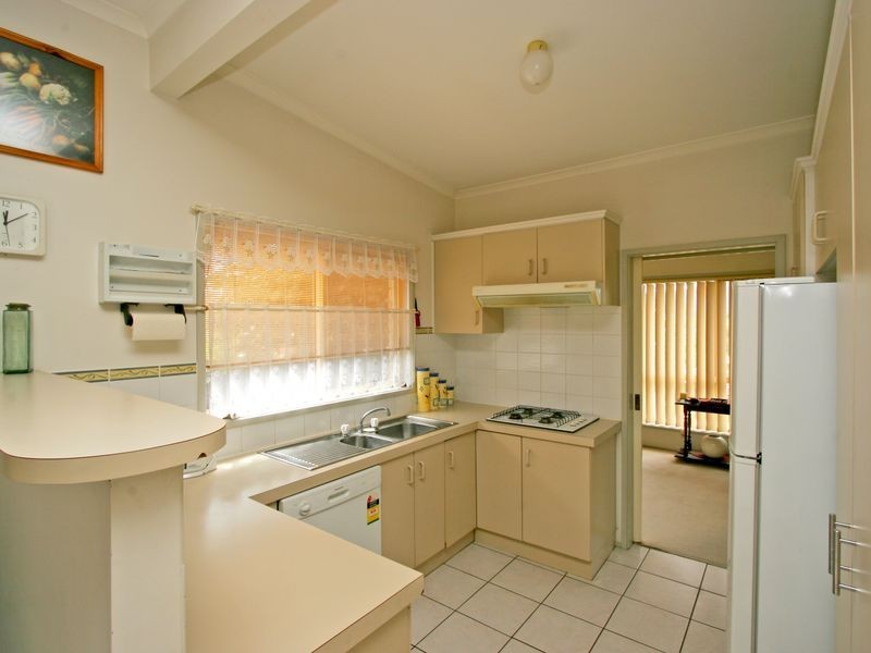32 Myles Connell Crescent, Gordon ACT 2906