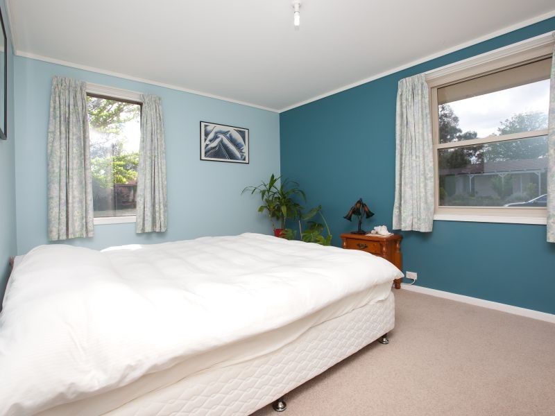 2 Bolton Place, Wanniassa ACT 2903