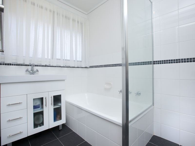 2 Bolton Place, Wanniassa ACT 2903