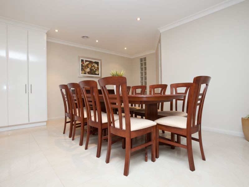 24 Temora Place, Queanbeyan NSW 2620