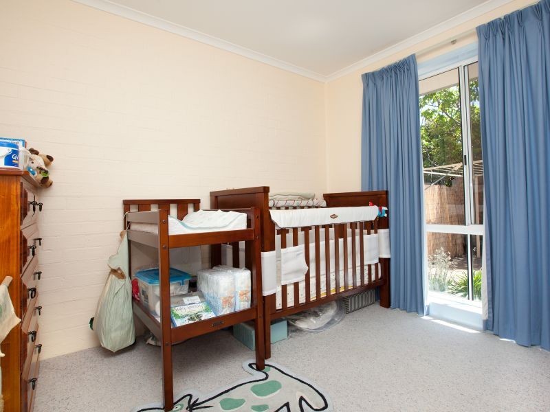 2/9 Ferry Place, Gordon ACT 2906