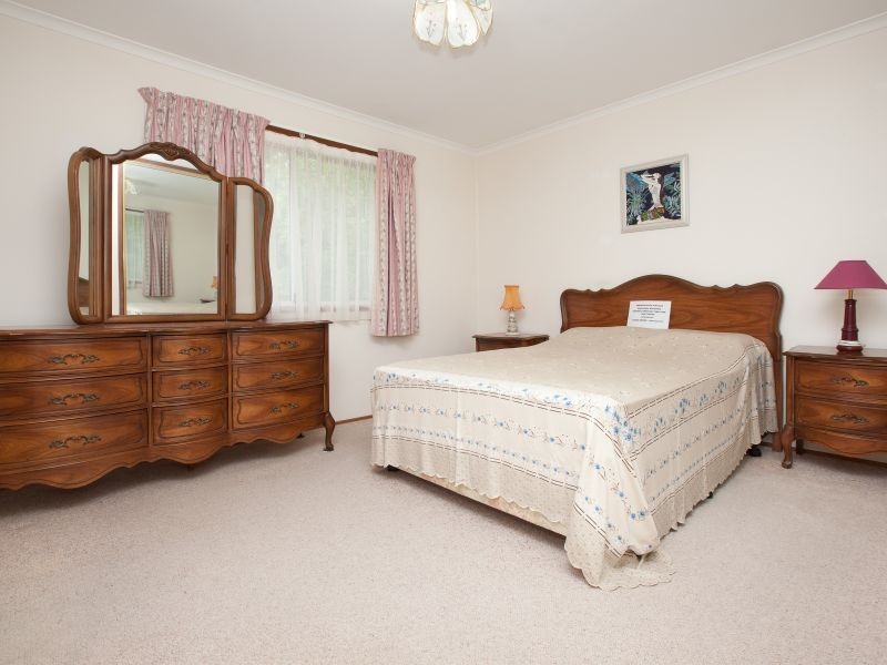 18 Burtt Crescent, Calwell ACT 2905
