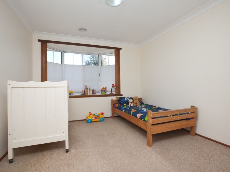 15 Johnstone Circuit, Calwell ACT 2905