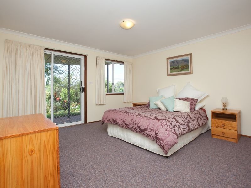 15 Johnstone Circuit, Calwell ACT 2905