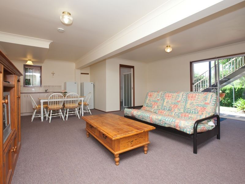 15 Johnstone Circuit, Calwell ACT 2905