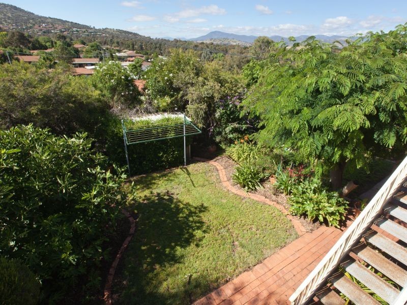 15 Johnstone Circuit, Calwell ACT 2905