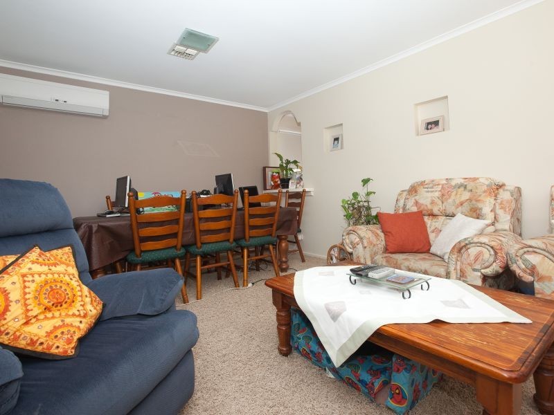1 Stobie Place, Monash ACT 2904