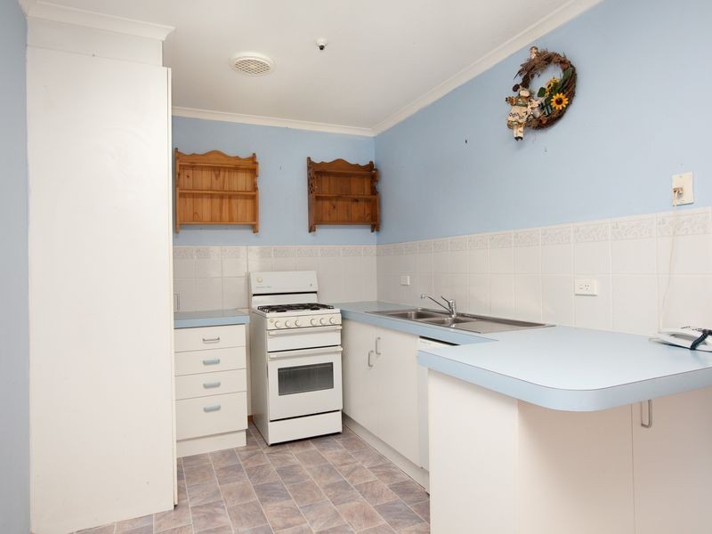 15 Chalker Circuit, Banks ACT 2906