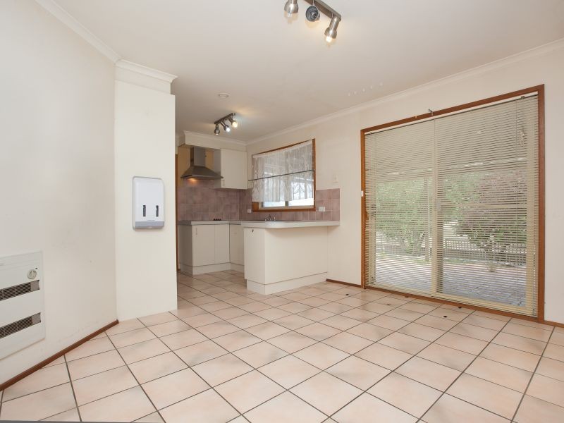 8 Prentice Place, Banks ACT 2906
