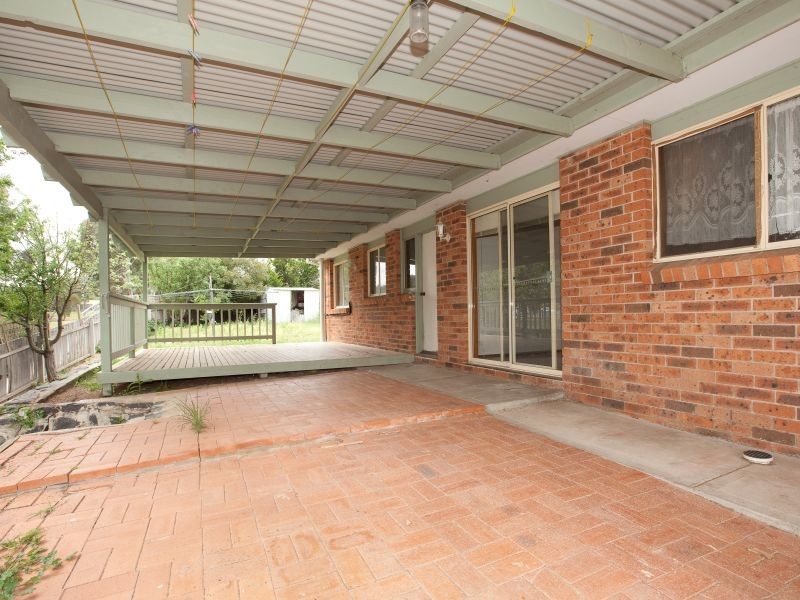 8 Prentice Place, Banks ACT 2906