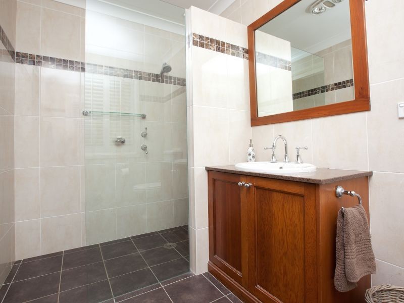 55 Bicentennial Drive, Jerrabomberra NSW 2619