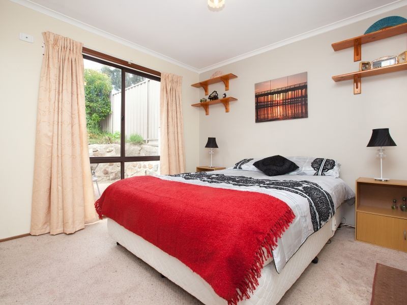 27 Carpenter Close, Calwell ACT 2905