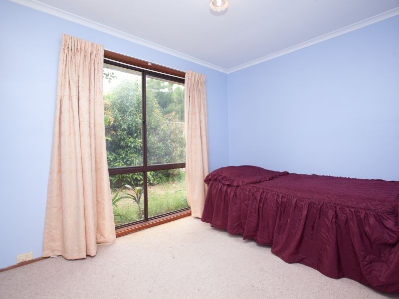 27 Carpenter Close, Calwell ACT 2905