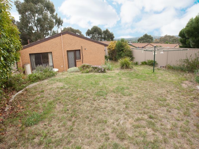 27 Carpenter Close, Calwell ACT 2905