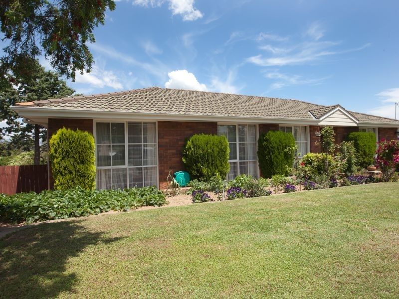 24 Tytherleigh Street, Wanniassa ACT 2903