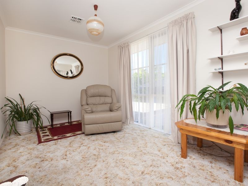 24 Tytherleigh Street, Wanniassa ACT 2903