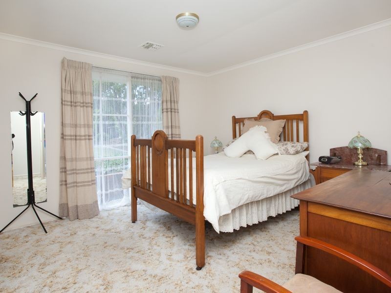 24 Tytherleigh Street, Wanniassa ACT 2903